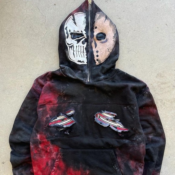 WL Slasher masked sweatshirt. Sz Large. - Picture 1 of 2